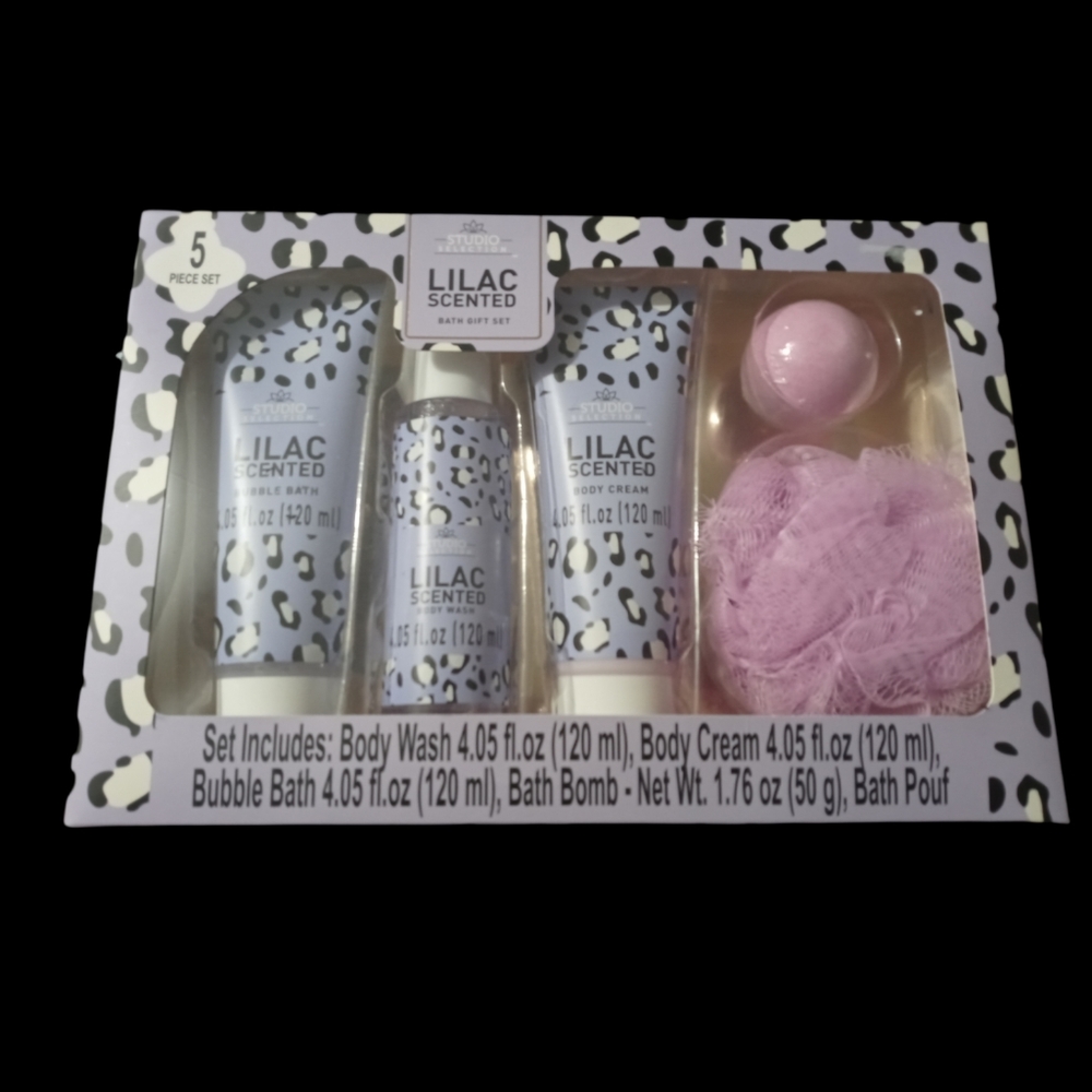 Studio Selection Bath Gift Set